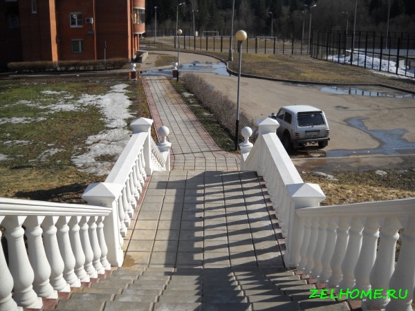зеленоград фото - Лестница в парке в МЖК