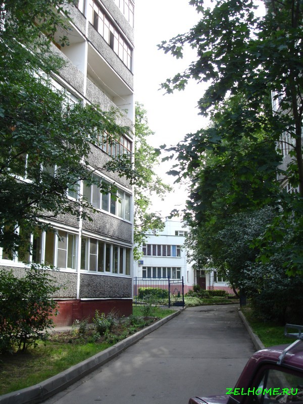 зеленоград фото - Школа во дворе 7 микрорайона