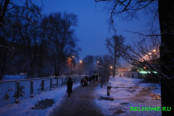 зеленоград фото - Зимняя дорожка к станции