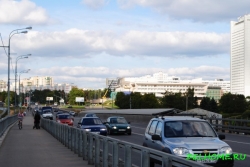 На новом мосту