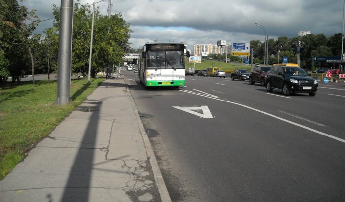 дорога для общественного транспорта в москве и в зеленограде